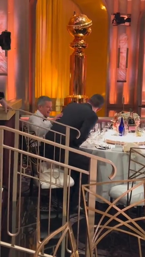 Ben Affleck surprises Matt Damon at the 2024 #GoldenGlobes