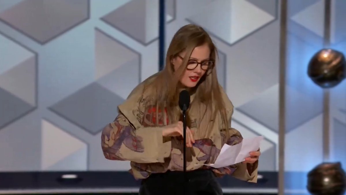 ✨ HUGE ✨ congrats to Anatomy of a Fall for winning Best Picture – Non-English Language! #GoldenGlobes