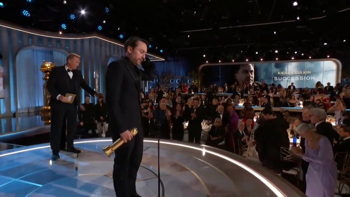 An incredible win for Kieran Culkin! 👏 Taking home Best Television Male Actor – Drama Series! #GoldenGlobes