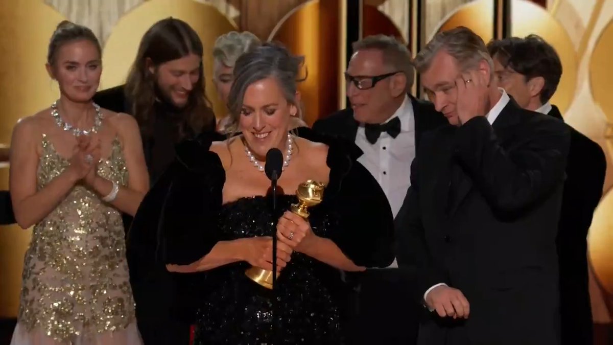 👏 BEST PICTURE – DRAMA WINNER 👏 Congrats to Oppenheimer! #GoldenGlobes