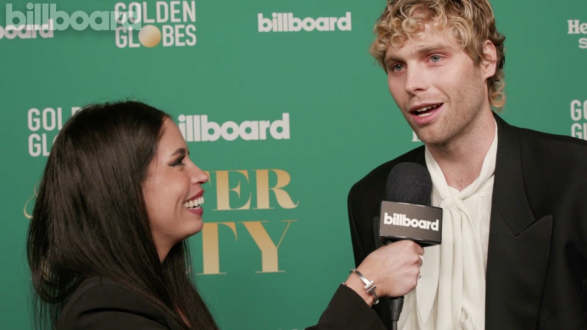 .Luke Hemmings talks being a fan of 'The Bear,' new music from 5 Seconds of Summer in 2024 and more at Billboard's #GoldenGlobes after party. 👏