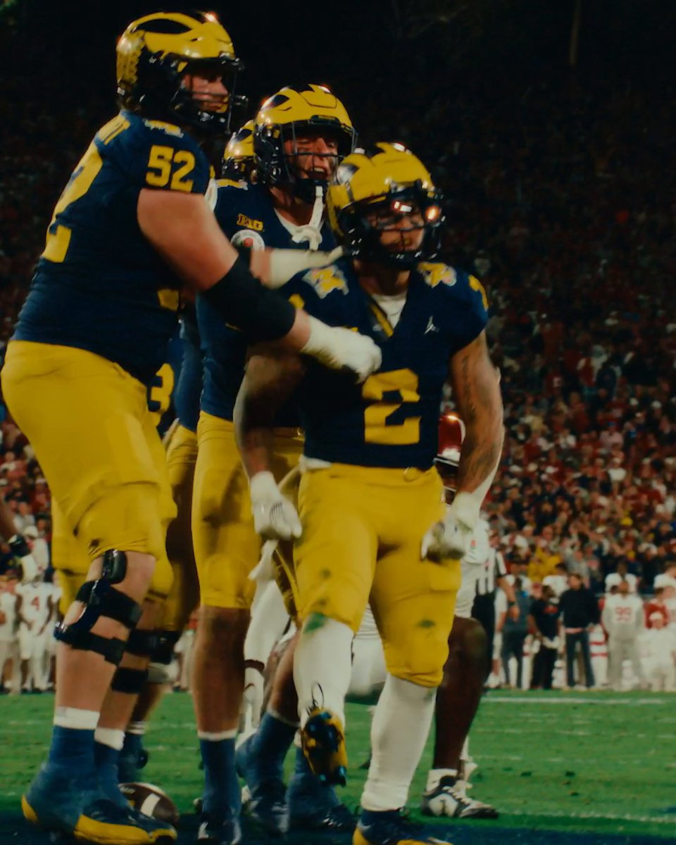 It's almost time to crown a national champion 🤩 #CFBPlayoff