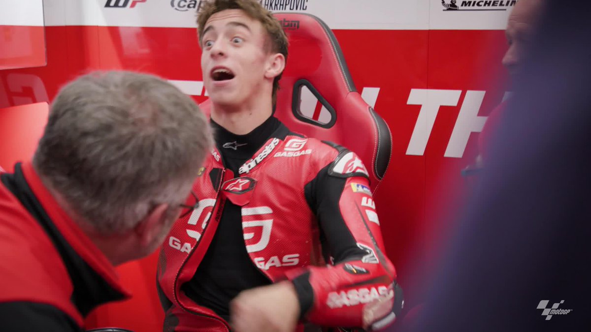 "Where are the f****** buttons?!" 😆 Go behind the scenes in Pedro Acosta's unforgettable first ride aboard a premier class bike in the #ValenciaTest 🤩 #MotoGP