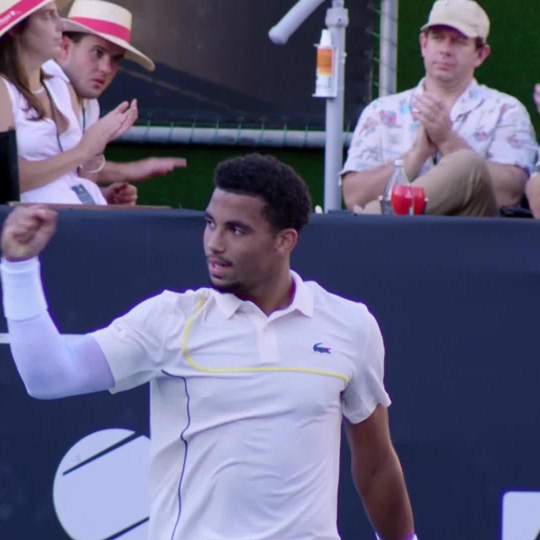 Taking the lead 👏 Fils takes the first set 7-6 against Altmaier at the #ASBClassic
