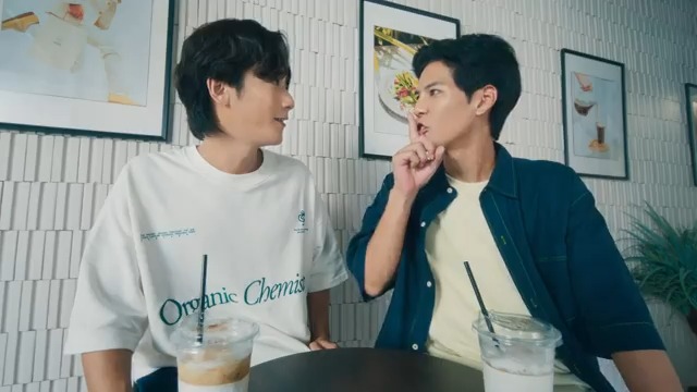 คัลแลนทำอะไร? พี่จองถึงใจฟูได้ขนาดนี้ แอบบอกเลยว่า จริงๆ อันนี้ดีมากนะ รู้พร้อมกัน 18 ม.ค. นี้ Galaxy AI is coming ลงทะเบียนรับสิทธิพิเศษ ฟรี! 👉 คลิก 📍 มีสิทธิ์รับเครื่อง The new Galaxy เป็นกลุ่มแรกของโลกพร้อมสิทธิพิเศษ 3 ต่อ #SamsungUnpacked #Samsung