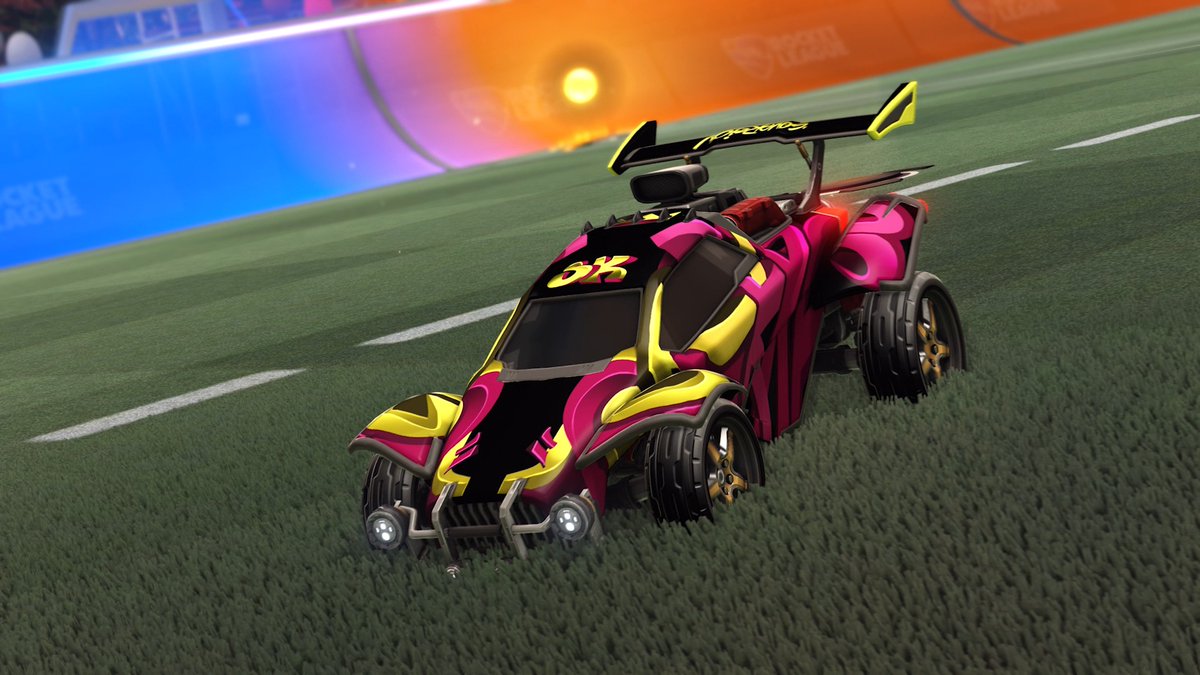 💥The Sovereign Krew has taken over Rocket League💥 Play your next match with street-ready Decals and Wheels! Available until January 25.