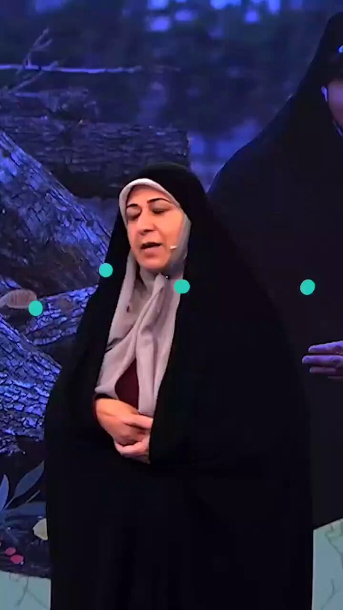 یک خانم ایرانی که دوتا فوق دکترا، دوتا دکترا، دوتا ارشد، خارج و داخل کشور و ... داره! +خانمی که افتخارش یک زن، همسر، مادر و مادربزرگ بودنه؛ حتی صاحب تاریخ رو ایرانی می‌دونه، نه غربی! الگوش رو حضرت فاطمه می‌دونه نه... +حتی قابل قیاس با امثال مصی پولی نژاد ها هم نیست...!