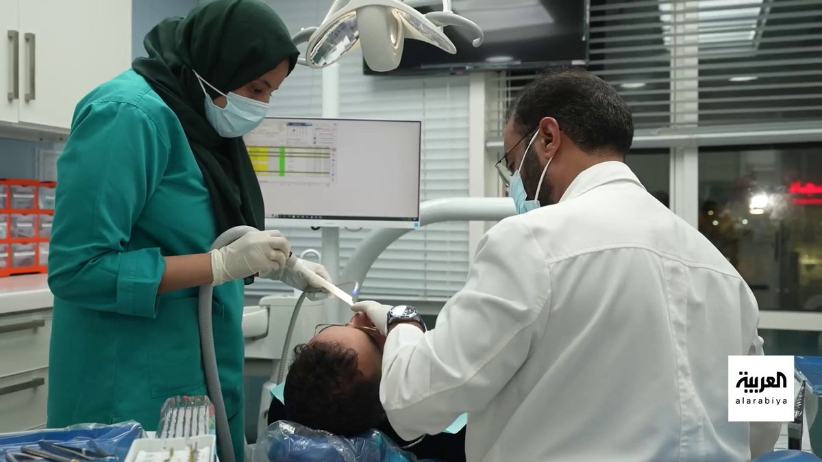 الاستشاري في طب الأسنان د.فهد القحطاني: 90 ٪ نسبة تسوس الأسنان في #السعودية.. وكليات طب الأسنان تخرّج أكثر من حاجة السوق عبر: بندر العويمري