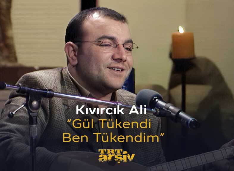 24 yıl öncesine dönüyor ve #KıvırcıkAli'den dinliyoruz: "Gül Tükendi Ben Tükendim" 🥀