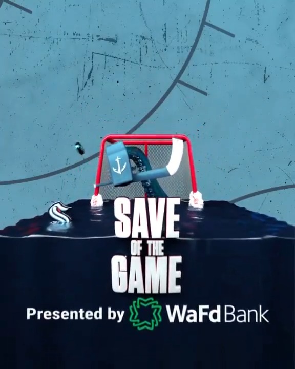 OMG, JOEY DACCORD WITH A SCORPION SAVE!! 🦂🤯 #SeaKraken | WaFd Bank
