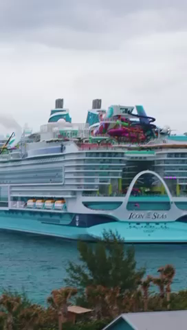 We don’t just party like icons — we are the icons. 😎 The #IconoftheSeas start-up crew celebrated the first visit to #PerfectDayatCocoCay with a legendary celebration as the first to experience Hideaway Beach, the new adults-only beachfront paradise. @‌redbull