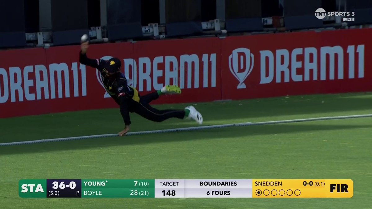 One of the most OUTRAGEOUS catches you will ever see 🤯 Troy Johnson 👏