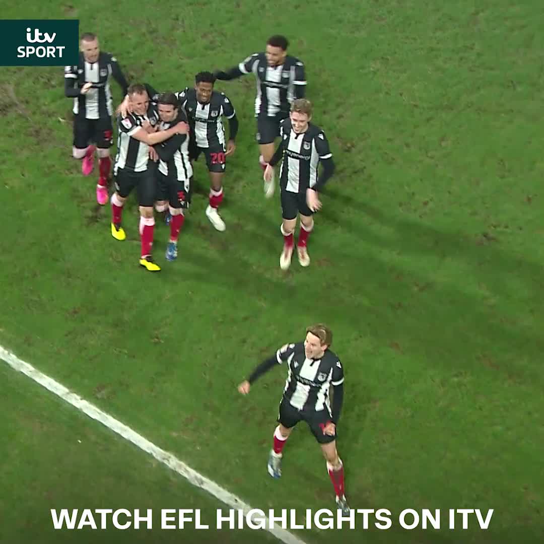 Is this the game of the season? 😲 Harry Wood scored a dramatic late equaliser on his Grimsby debut in a 𝟭𝟬-𝗴𝗼𝗮𝗹 𝘁𝗵𝗿𝗶𝗹𝗹𝗲𝗿! EFL | Grimsby Town F.C. | Notts County FC