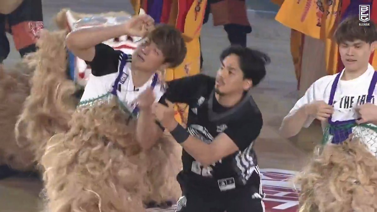 Bリーグのお祭り男たちが本気を出した結果🕺🌺 篠山竜青 Morihisa Yamauchi NAOTO TSUJI/辻直人👌👌👌 @maaaayu40 #Bリーグオールスター #Bリーグ