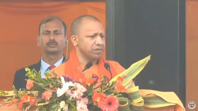 श्री अयोध्या धाम के साथ ही पूरे प्रदेश में आज से लेकर 21 जनवरी तक स्वच्छता का विशेष अभियान चलेगा...