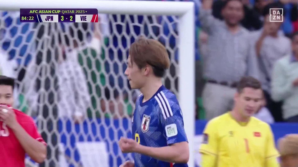 ／ 勝負はストライカーが決定づける ＼ 佐野海舟を起点に交代直後の久保建英がアシスト👍 上田綺世がトドメをさす一撃‼️ 交代選手が絡んで4点目を奪取🙌🙌 🏆#AFCアジアカップ 🆚日本×ベトナム 📱#DAZN 独占ライブ配信中 ⚽アジアカップ全試合見られるのは #DAZN だけ☝ #daihyo