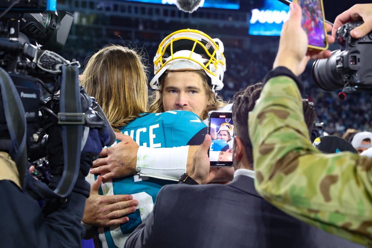 It's been a year and still in awe of the Jags pulling off the comeback from 27-0 😳