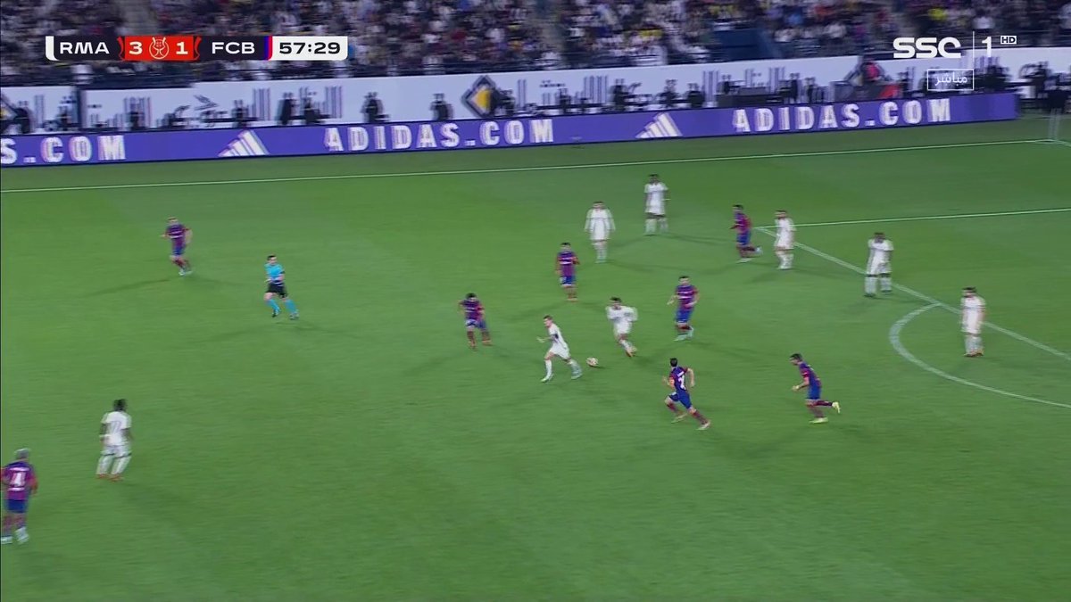 فاصل مهاري جمييييل من بيلينجهام😍🤍 #ريال_مدريد_برشلونه