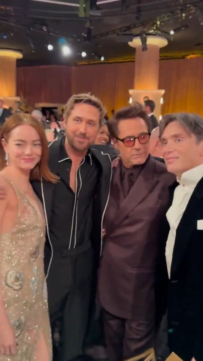 SQUAD GOALS 🤩 #GoldenGlobes