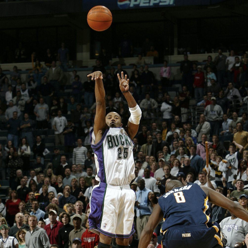 Watching Dame Time tonight made me think of my favorite episode of The Mo Williams Show (Jonny Mac’s joy remains probably my fave part of this game)