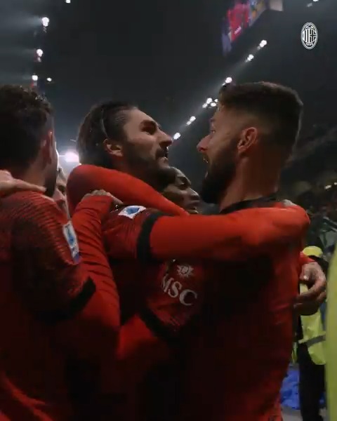 Fake shot and slot it home 🥶 #MilanRoma #SempreMilan Brought to you by SNAIFUN