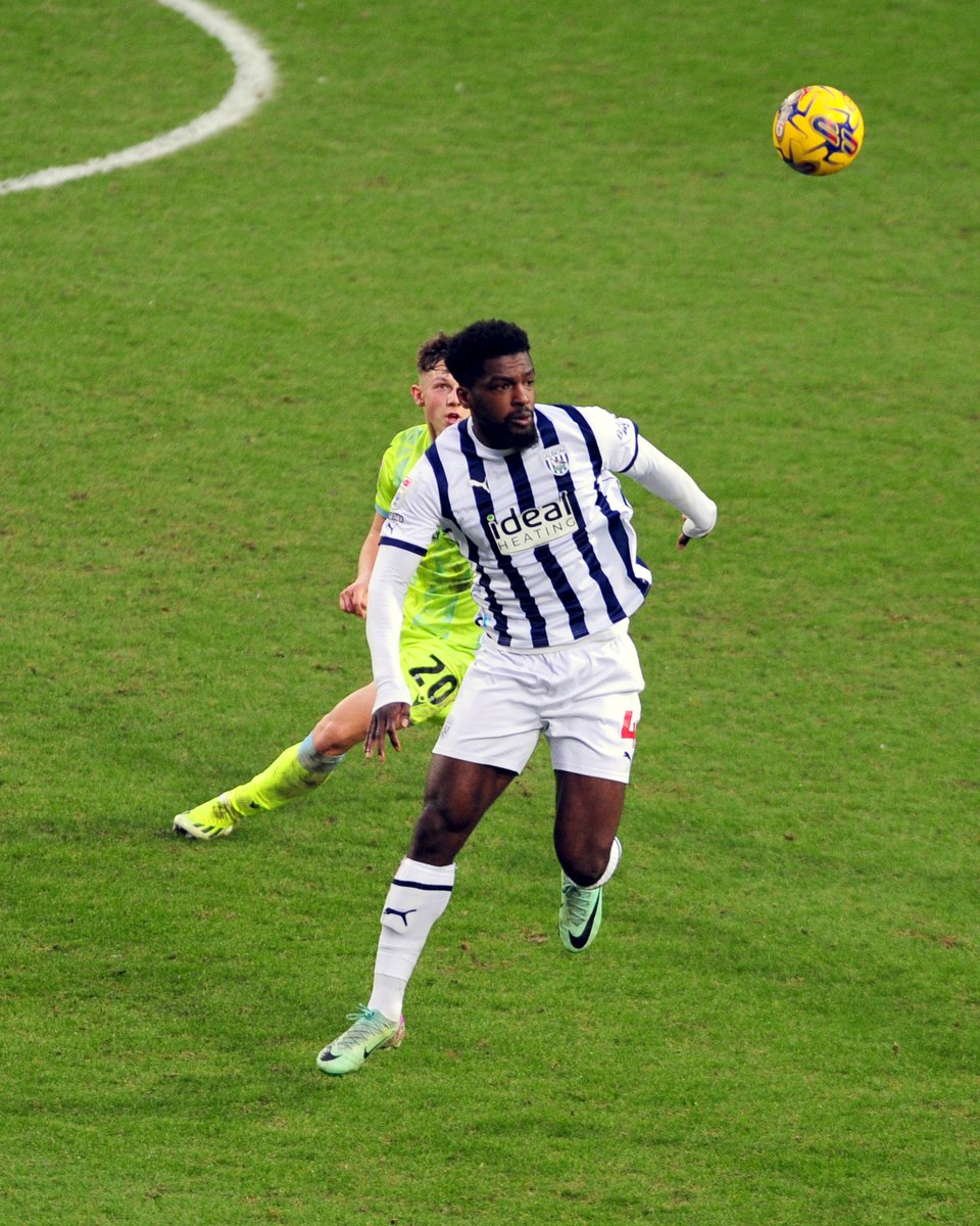 Big Ced was too strong for him. 💪 Kipré | #WBA