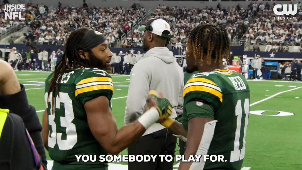 What a home-coming for Aaron Jones 3️⃣3️⃣ 🙏 @Packers | @InsideTheNFL