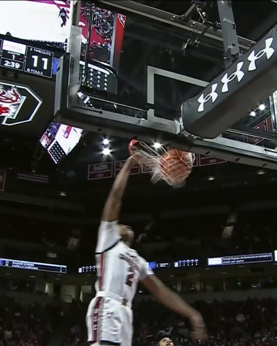 SHE JUST DUNKED IT ๐คฏ ASHLYN WATKINS THREW IT DOWNโผ๏ธ Ashlyn Watkins | South Carolina Women's Basketball