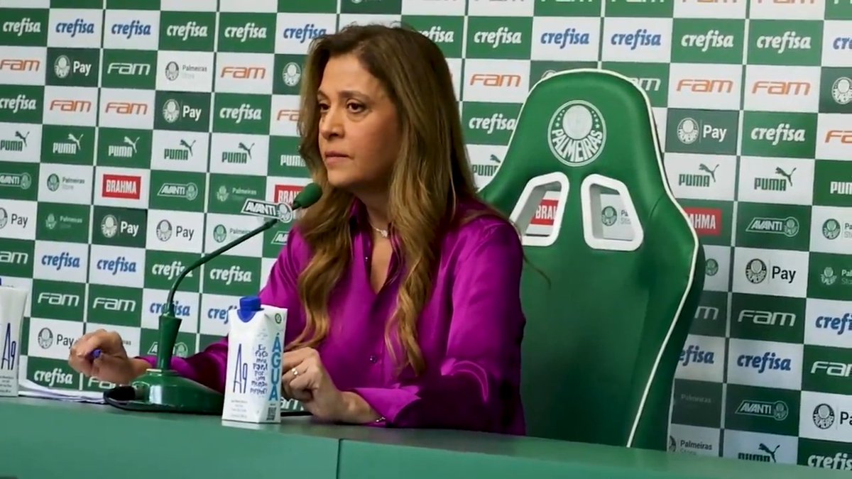 "Patrรฃo" com ๐ท de ๐ท๐๐๐๐๐๐๐๐! ๐ A presidente Leila Pereira anunciou nesta terรงa-feira a renovaรงรฃo do contrato de Abel Ferreira com o #MaiorCampeรฃoDoBrasil atรฉ 2๏ธโฃ0๏ธโฃ2๏ธโฃ5๏ธโฃ! ๐ต๐น๐ท #AvantiPalestra