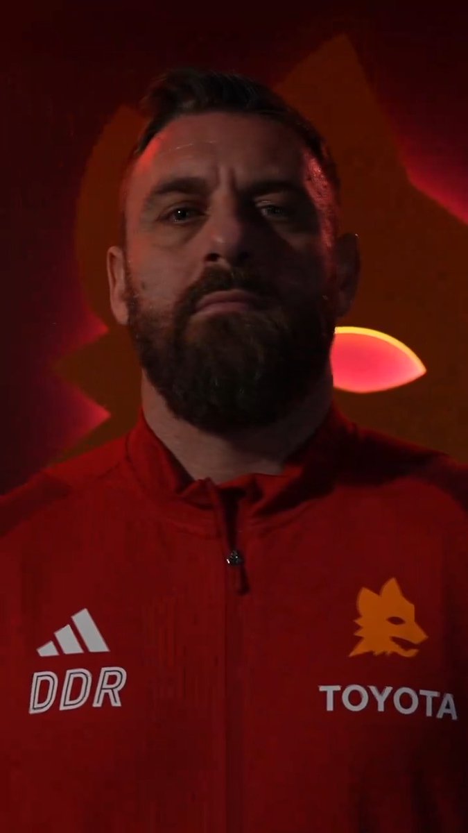 Daniele De Rossi. Allenatore della Roma ๐จ๐ฅ #ASRoma
