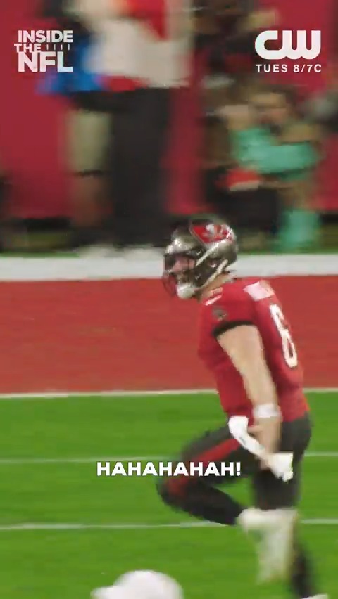 Baker literally said “Fuck it Chris (Godwin) down there sonewhere” I’m in tears 😭😂