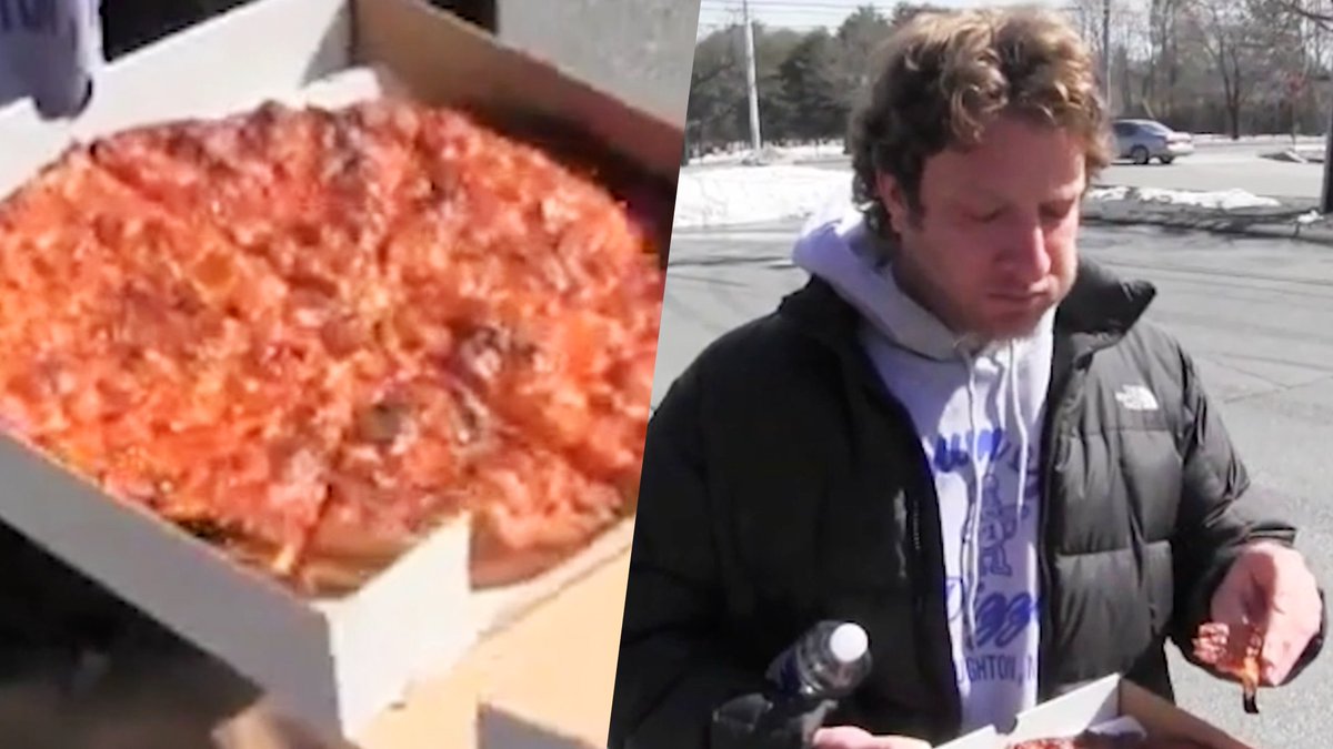 The 1st Barstool Pizza Review Ever. Rookie Scores Everywhere March 11, 2013 - Town Spa Pizza (Stoughton, MA)