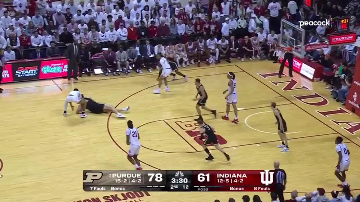 You don't see 7-4 dudes doing this very often. 😲 zach x Purdue Men's Basketball 💻: Peacock