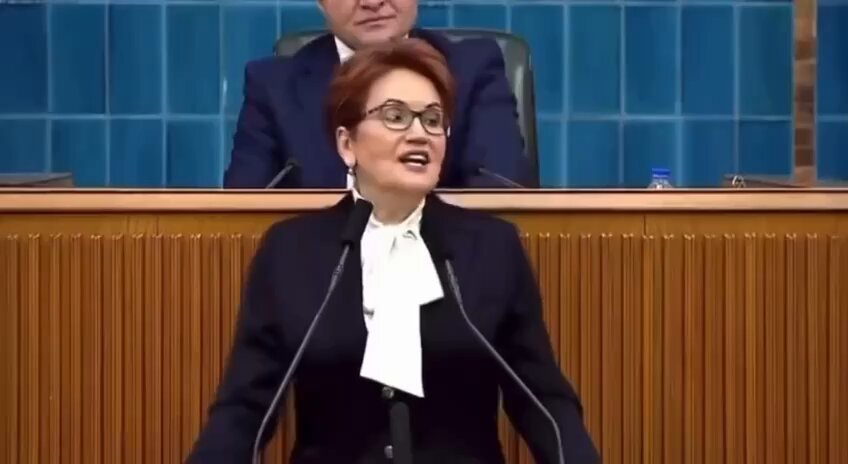 İYİ Parti Genel Başkanı Meral Akşener’den CHP’ye: “El sıkışın kardeşim. Dürüst ve açık şekilde DEM ile el sıkışın. Elinizi tutan mı var, her yeri alın. Görelim bakalım neymiş dünya?”