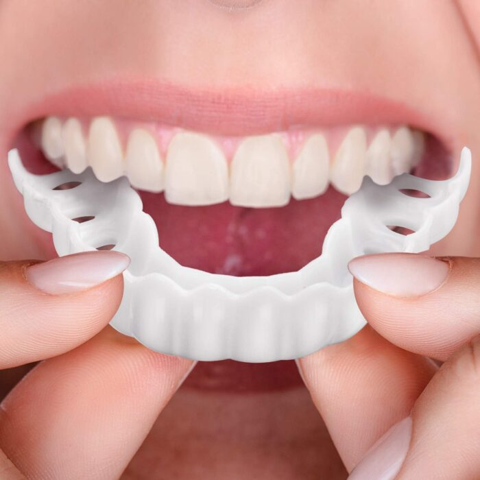 😄 Achieving your perfect smile is so easy with adjustable snap-on dentures, a great alternative to expensive braces. 🛒 SHOP NOW👉