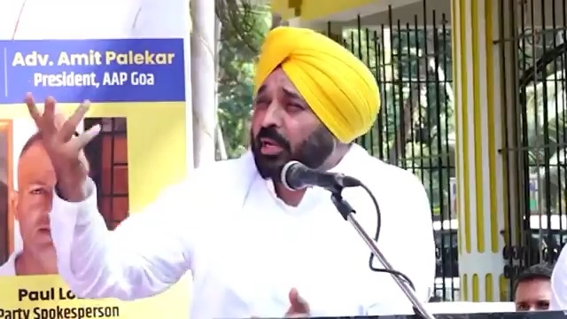 ਸਾਨੂੰ ਡਰਾਉਂਦੇ ਨੇ ਕਿ ਜੇਲ੍ਹ 'ਚ ਸੁੱਟ ਦੇਵਾਂਗੇ... ED ਭੇਜ ਦੇਵਾਂਗੇ...ਕੁੱਝ ਮਰਜ਼ੀ ਕਰ ਲਓ ਪਰ ਅਸੀਂ ਇਮਾਨਦਾਰੀ ਨਾਲ ਦੇਸ਼ ਲਈ ਕੰਮ ਕਰਨਾ ਨਹੀਂ ਛੱਡਾਂਗੇ...