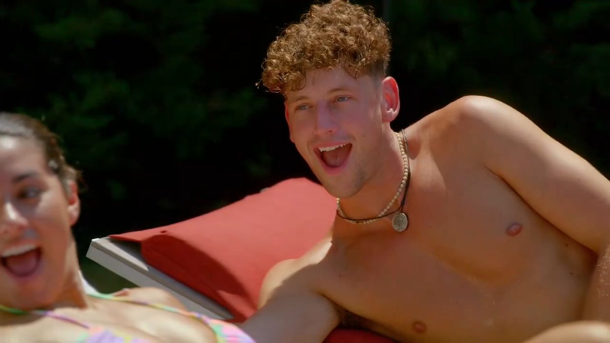 Drama has been served. A new season of #ServingtheHamptons premieres February 2 on Max.