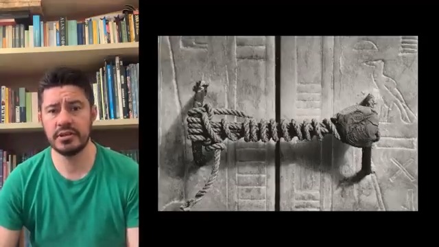 Quando a tumba de Tutancâmon foi encontrada, ela estava intacta. Será mesmo? Te conto tudo nos nossos 2 minutos de história. Vem comigo!