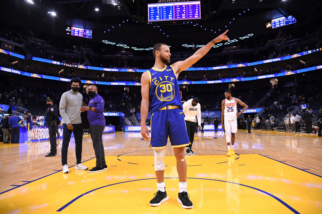 Honestly, our only hope for the Warriors is the return of 2021 Stephen Curry… DIFFERENT. 🔥🔥🔥