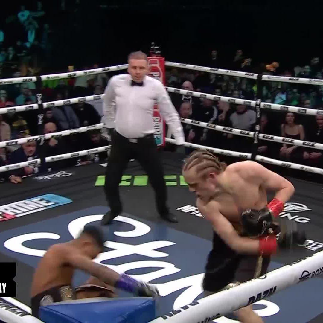 WHAT A WIN FOR FoxTheG ๐คฏ #XSeries012 | Misfits Boxing