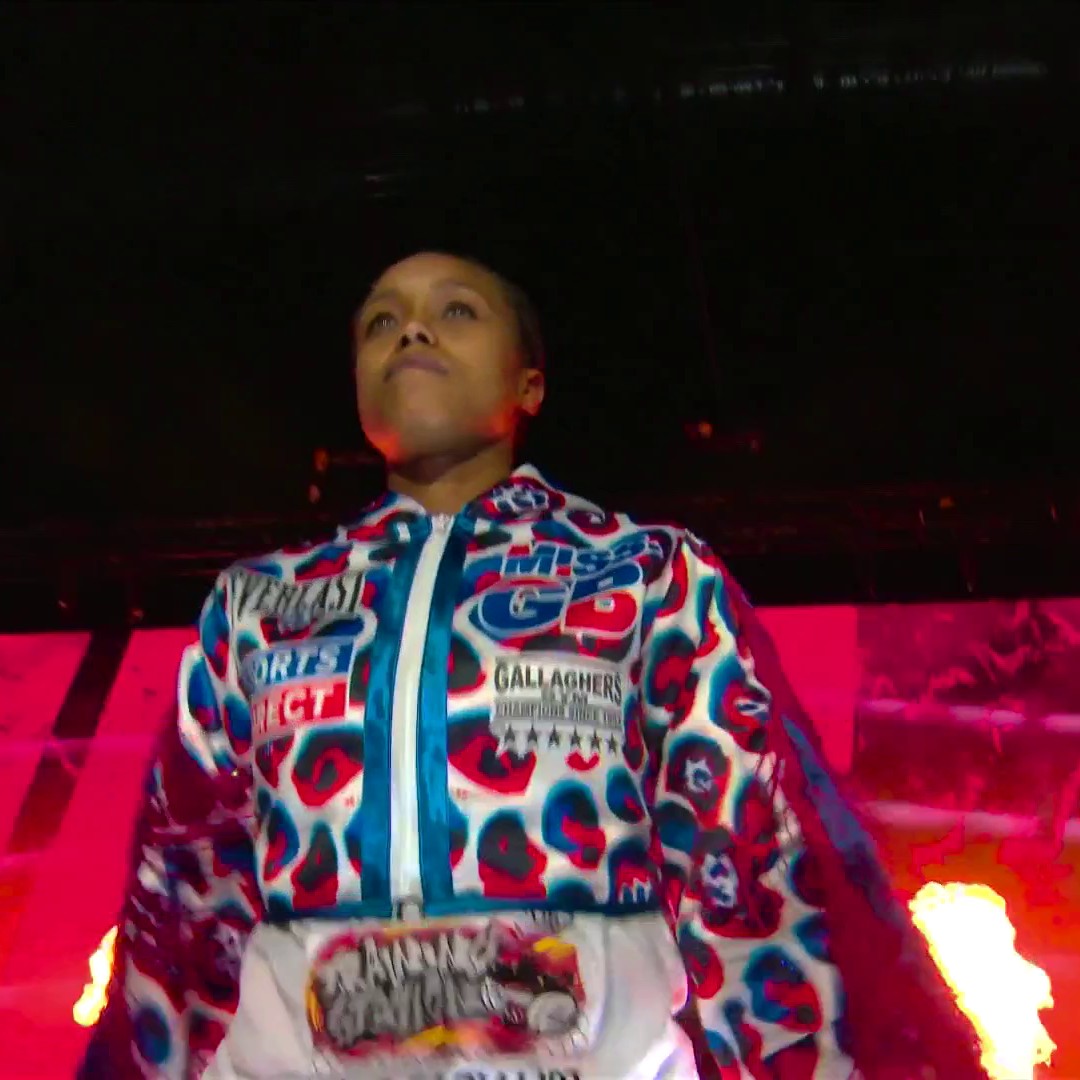 HOMETOWN HERO! 🔥 Natasha Jonas is joined by 2024 Hall of Fame inductee Jane Couch on her ringwalk 🙌 #JonasMayer | Live Now