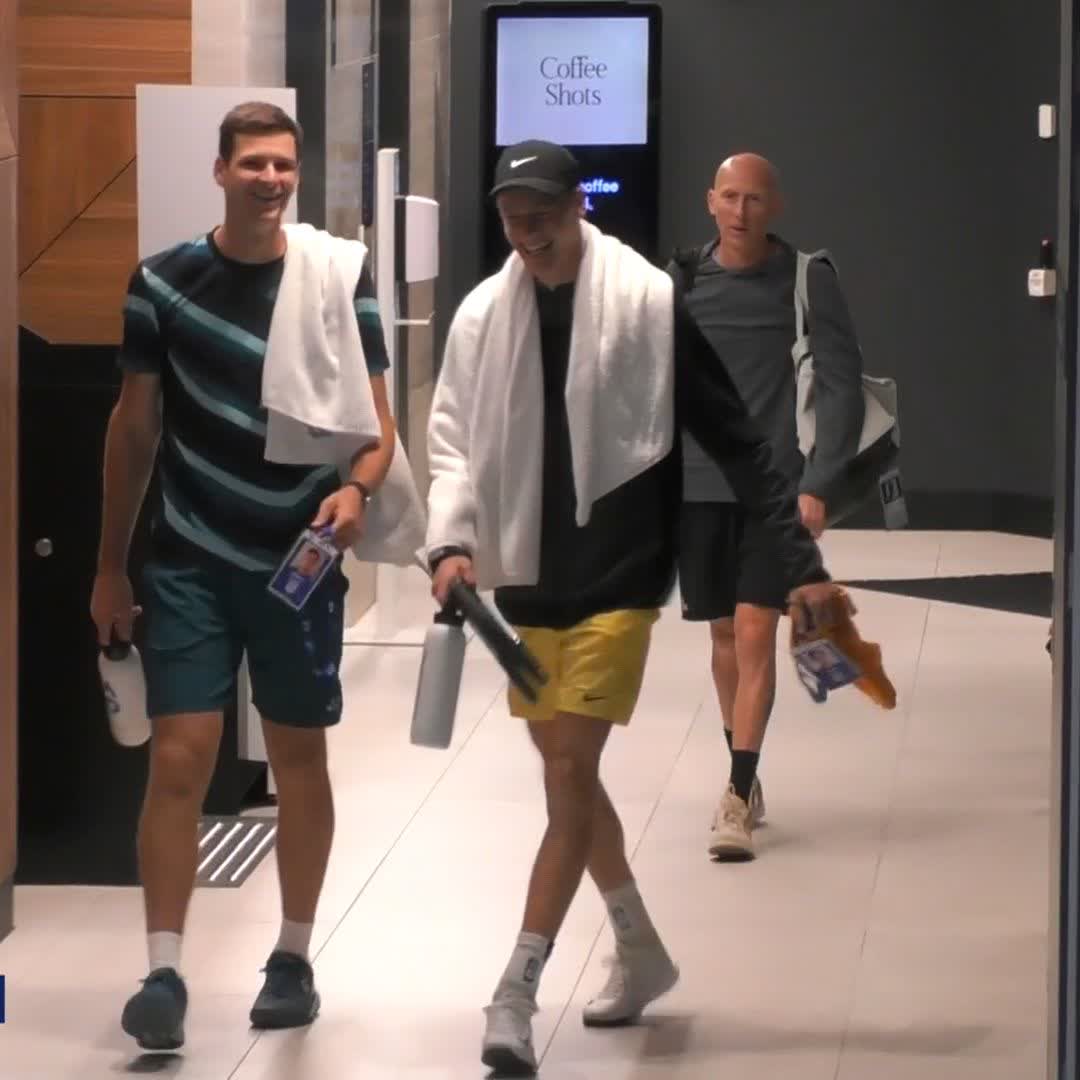 These two 🫶 What are Hubi and Jannik talking about? 😅 #AusOpen • #AO2024