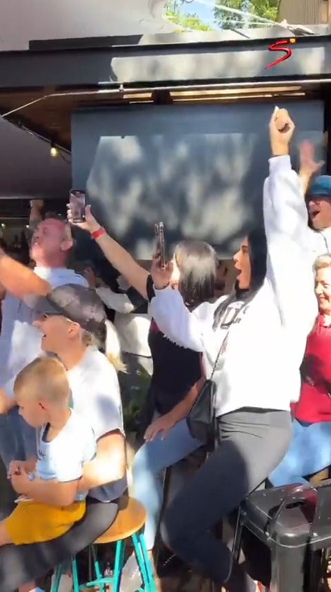 🇿🇦 Scenes in Pretoria! The moment the fans found out that their hometown hero Dricus Du Plessis is the new UFC Middleweight Champion 🥳 #UFC297