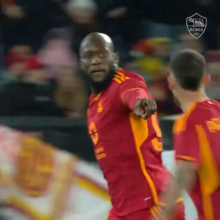 Pellegrini ➡️ Elsha ➡️ Lukaku ⚽️ 💪 Daje Roma! 🐺 #RomaVerona #ASRoma