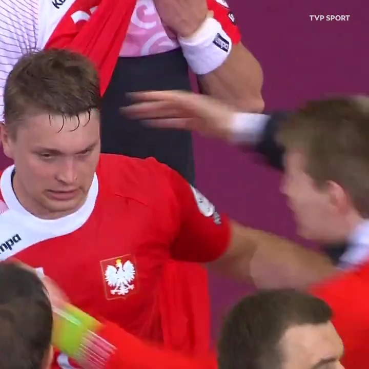 Michał Szyba kończy karierę! Cóż możemy więcej? 𝐃𝐙𝐈𝐄̨𝐊𝐔𝐉𝐄𝐌𝐘 𝐳𝐚 𝐭𝐞𝐧 𝐫𝐳𝐮𝐭 z Hiszpanią! Za każdy mecz! Za każdego gola! Za niesamowitą walkę! No i oglądamy raz jeszcze... 𝐤𝐨𝐧𝐢𝐞𝐜𝐳𝐧𝐢𝐞 𝐧𝐚 𝐟𝐮𝐥𝐥 🔈🔉🔊