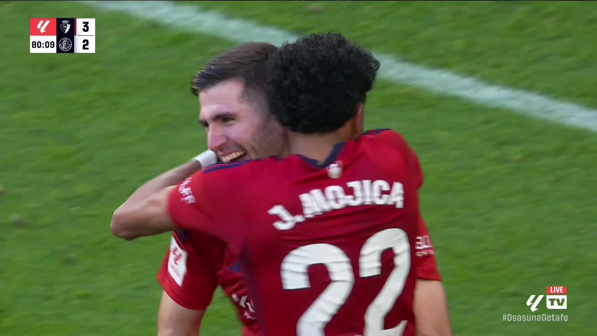 AN INSANE GOAL! 🤯🤯🤯 Jesús Areso gives Osasuna the lead with a strike from beside the corner flag 🤩
