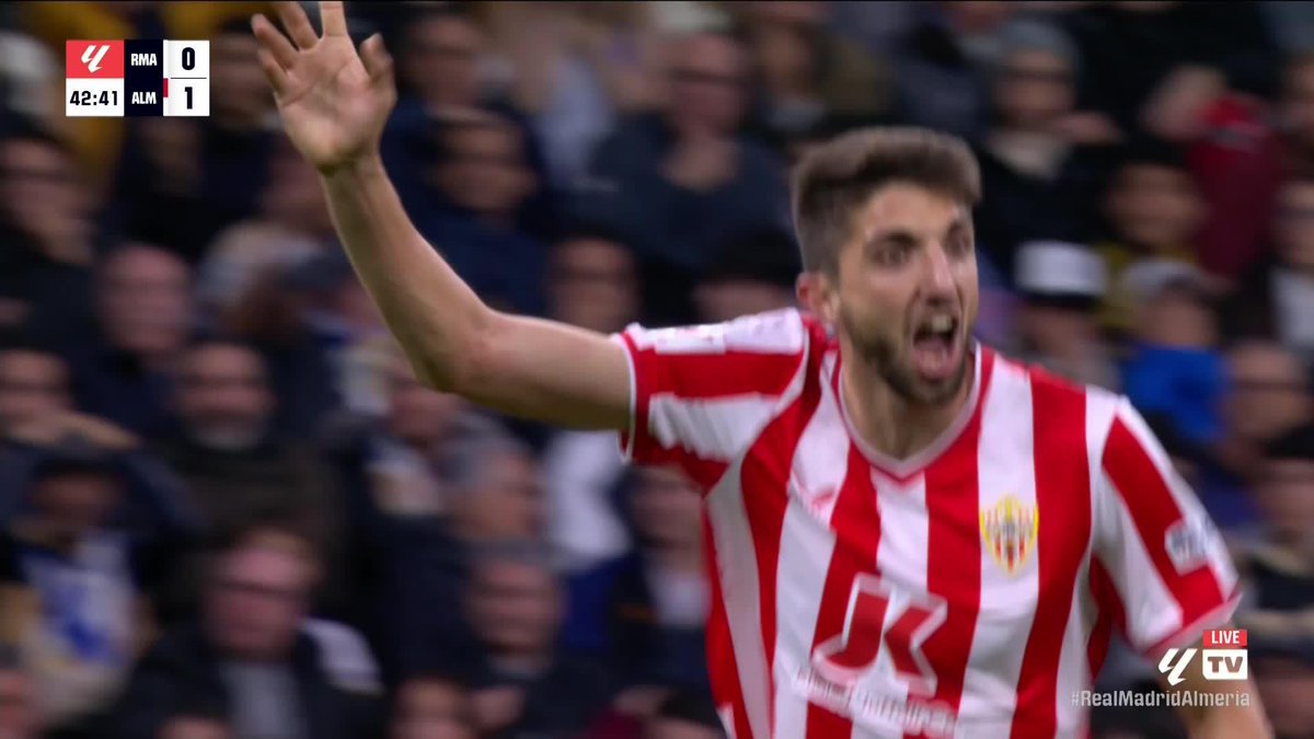 Real Madrid find themselves 2-0 down at home to Almeria thanks to this absolute SCREAMER! 🔥 📹 @ViaplaySportsUK