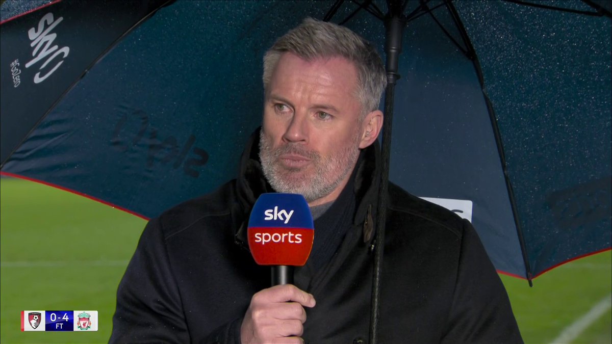 "He's absolutely out of this world" 🌎 Diogo Jota 🤝 Robbie Fowler Jamie Carragher believes the Portuguese forward is right up there with the best finishers in Liverpool history 👏