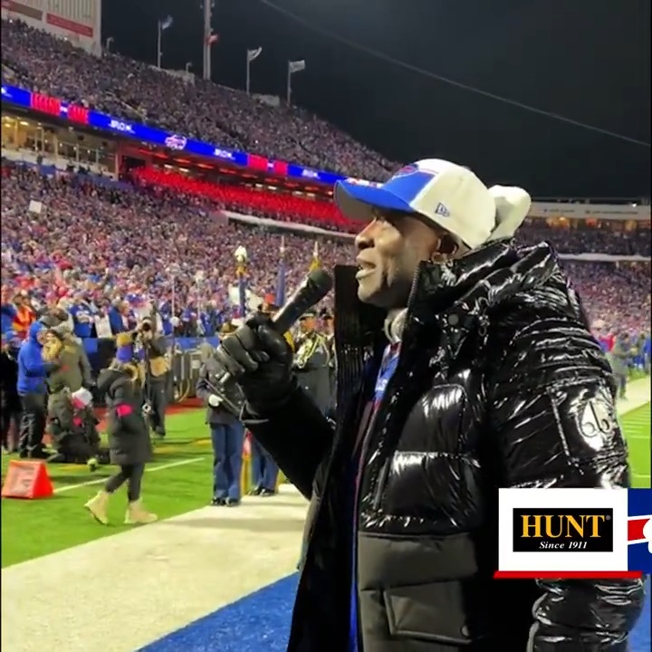 Right here. Right now. Welcome back, Bruuuuuuce!! HUNT Real Estate ERA | #KCvsBUF