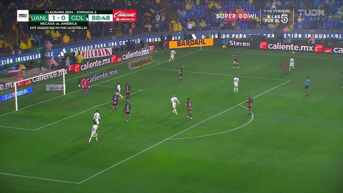 ¡No hay gol para Chivas! ⚽❌ Hay fuera de lugar en el remate 😱😱😱 🐯 1-0 🐐 🔴 EN VIVO: 📺 Las Estrellas #MegaFutbol